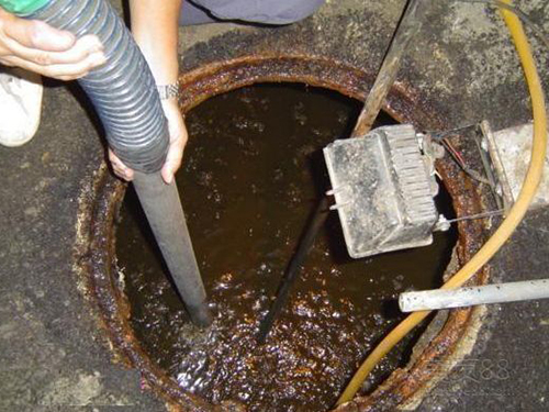 阿拉善右隔油池清理